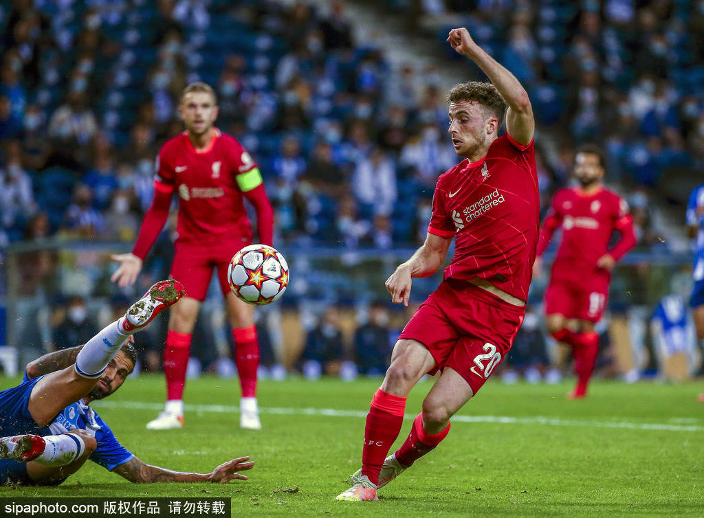 月里成为球 月里成为球